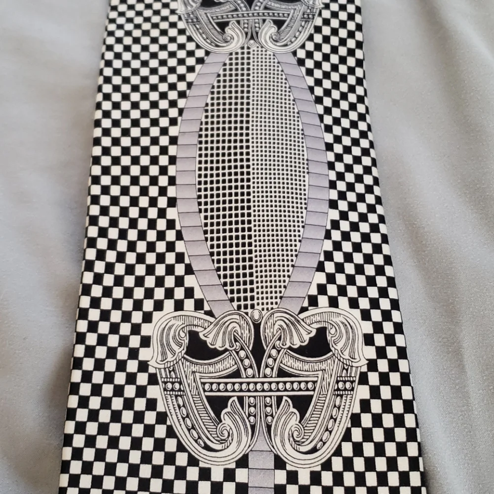 Henri Picard Silk Black & White Geometrical Tie